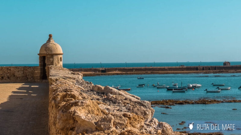 Image of the Atlantic Ocean from Santa Catalina Castle
