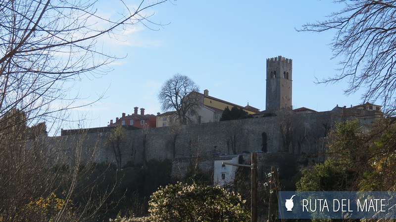 Walls surrounding the centre of Motovun