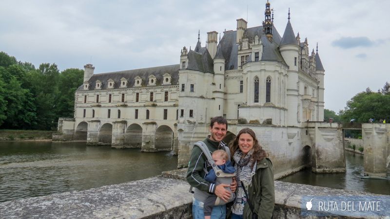 Flor and Juan at Chenonceau Castle in the Loire Valley