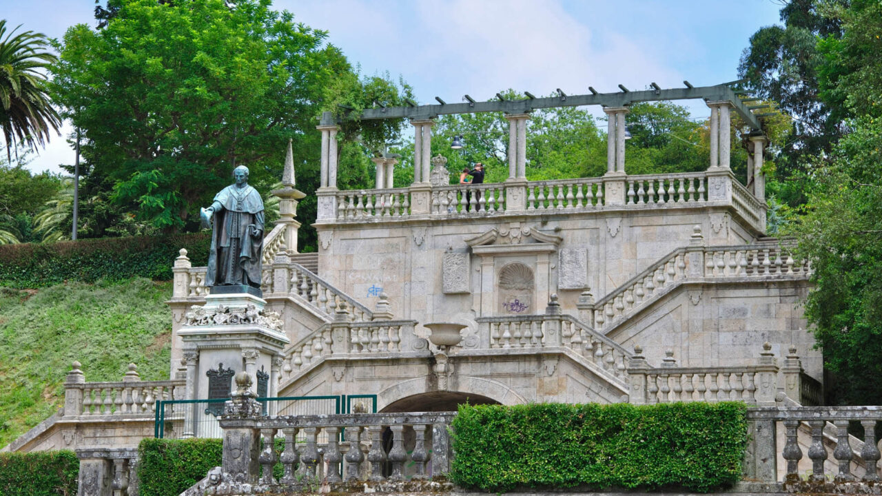 Interior del Parque Alameda en Santiago de Compostela