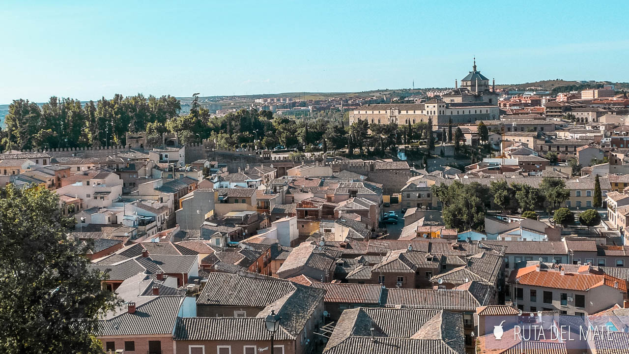 Que ver en Toledo, mirador con las vistas del Alcázar y la ciudad de Toledo