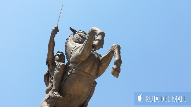 Estatua de Alejandro Magno