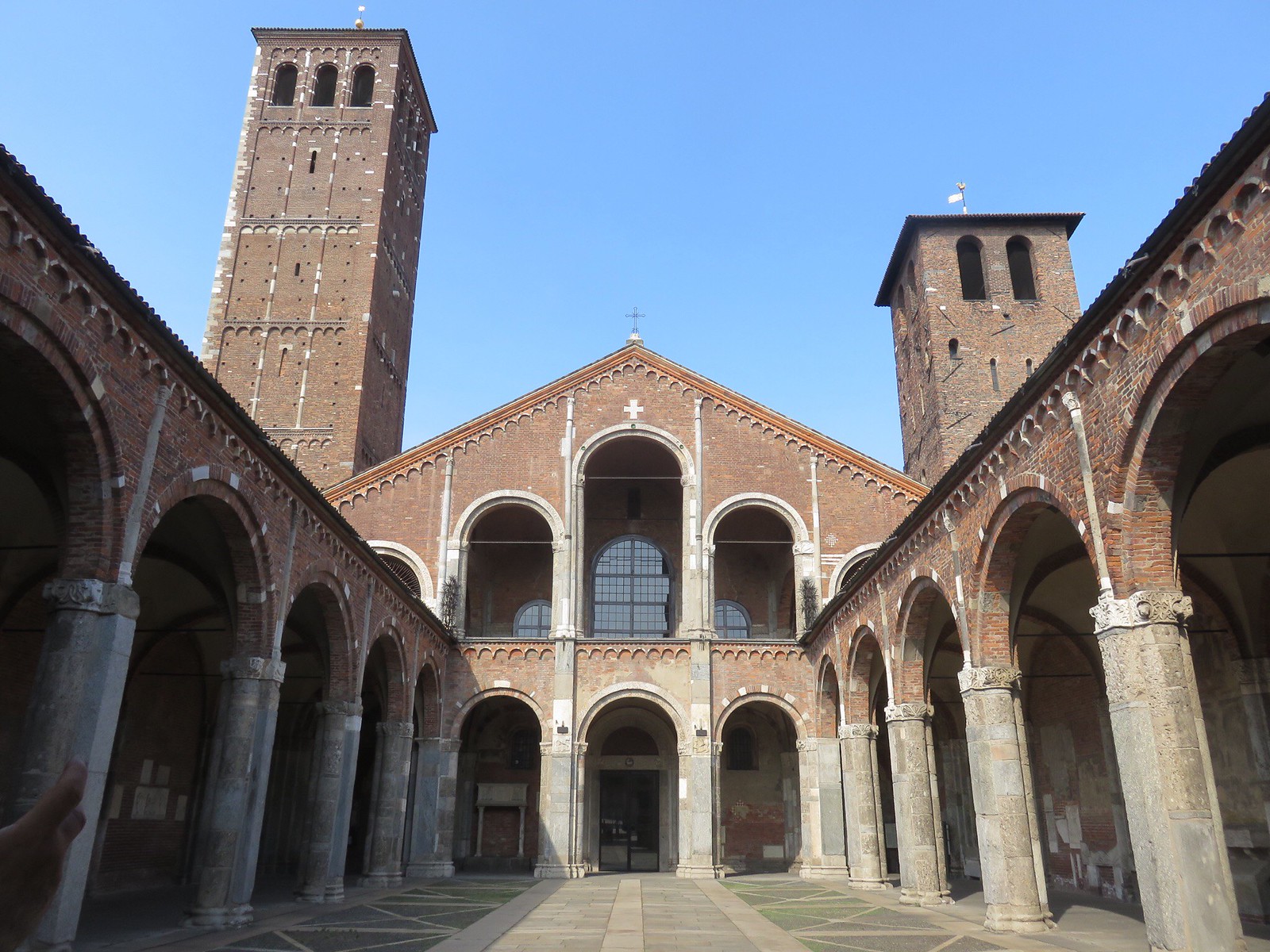 Basilica di Sant'Ambrogio, Milano