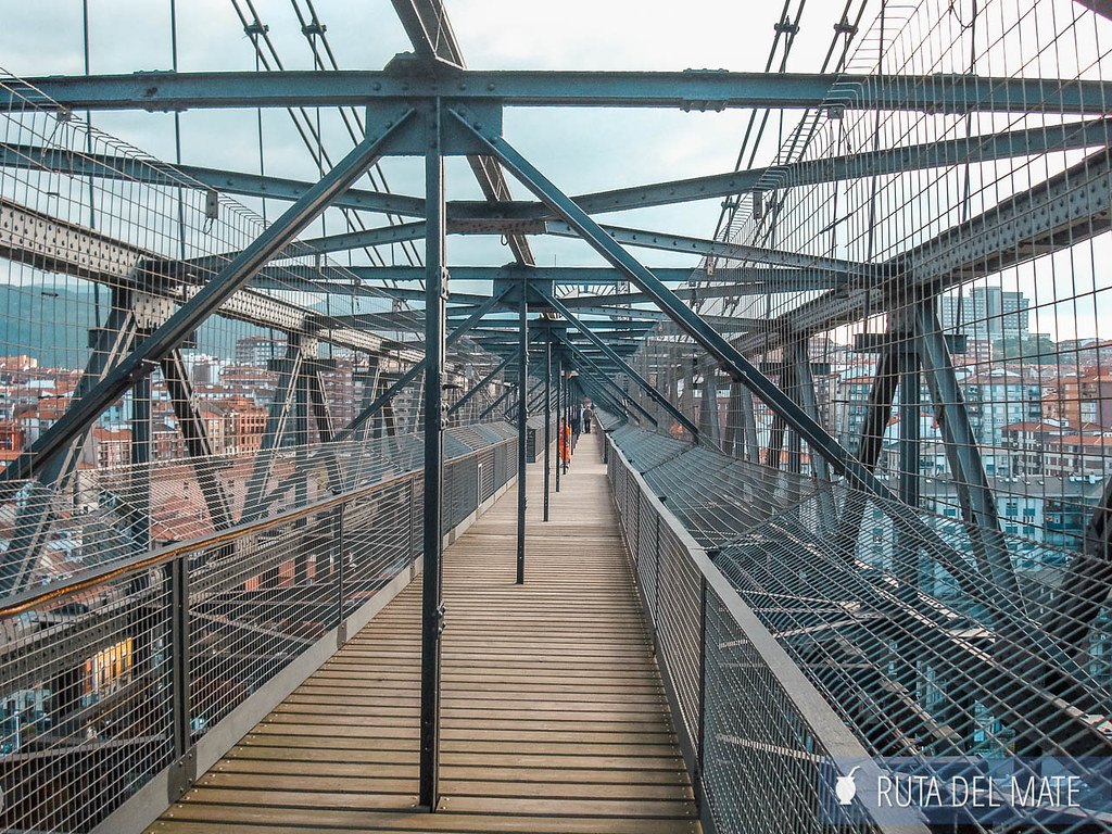 Pedestrian bridge over the Nervion estuary in Bilbao